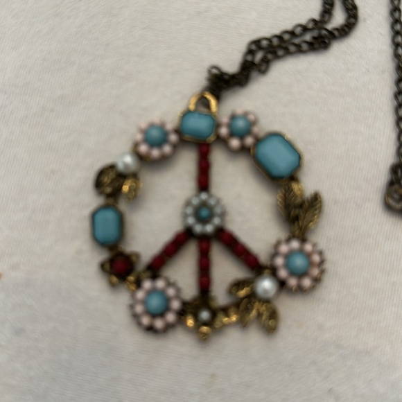 Bronze Boho Peace sign and flower necklace - Picture 2 of 5